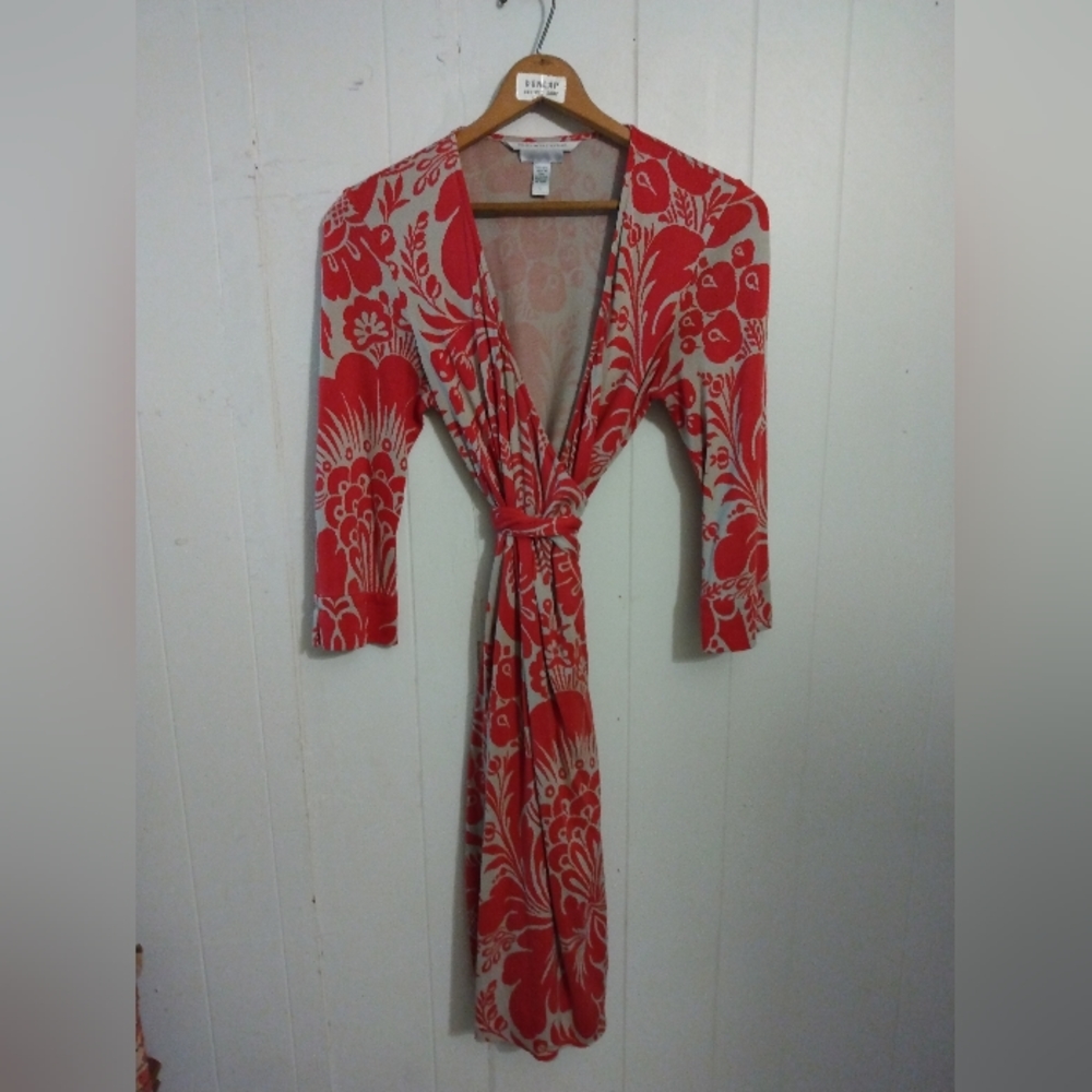 Diane Furstenberg Silk Justin Floral Red and White Wrap Dress Size Large